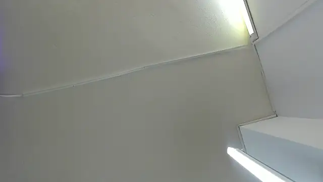 Snapshot of Amy_Kiitty_ chatting on October 18, 12:51 pm Amy Kiitty online show from October 18, 12:51 pm