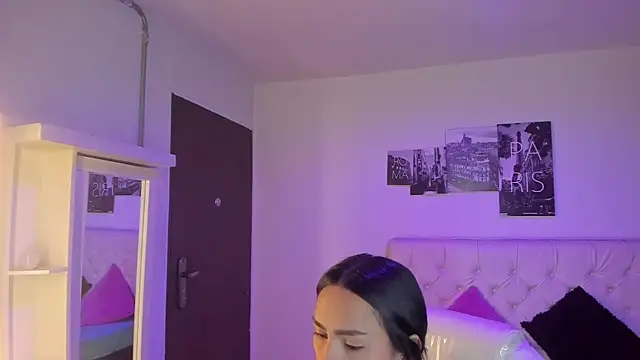 Amy Kiitty  online show from March 26, 1:09 pm