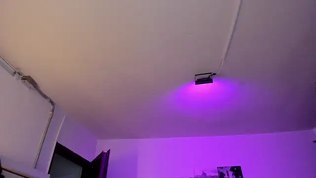 Amy Kiitty  online show from March 31, 1:13 pm