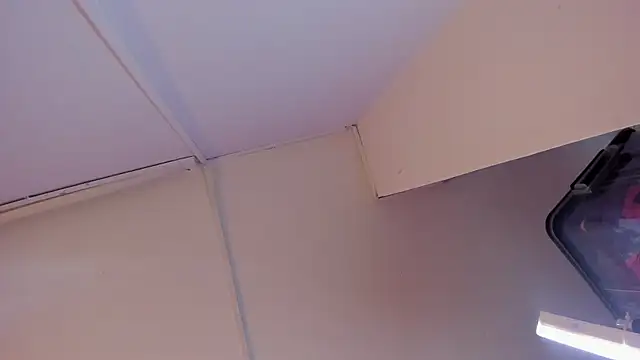 Snapshot of Amy_Kiitty_ chatting on March 1, 1:00 pm Amy Kiitty online show from March 1, 1:00 pm