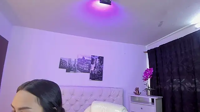 Amy Kiitty  online show from March 21, 1:04 pm