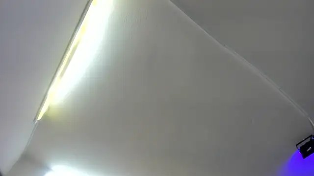 Snapshot of Amy_Kiitty_ chatting on October 1, 12:42 pm Amy Kiitty online show from October 1, 12:42 pm
