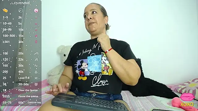 Iivana 19 online show from February 25, 10:31 pm