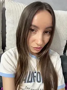 viviandaimond1 online show from December 16, 9:19 pm