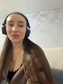 viviandaimond1 online show from November 29, 8:09 pm