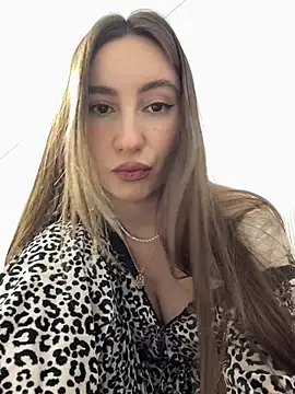 viviandaimond1 online show from November 28, 5:35 pm