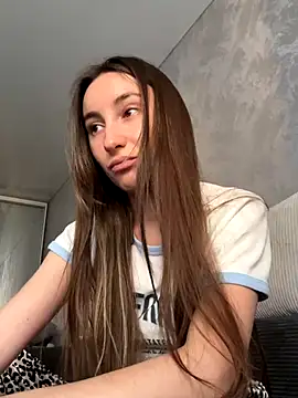 viviandaimond1 online show from October 22, 1:43 pm