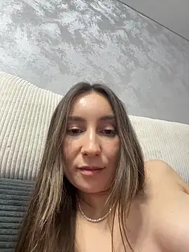 viviandaimond1 online show from December 13, 8:04 pm