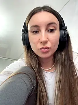 viviandaimond1 online show from November 13, 10:41 am