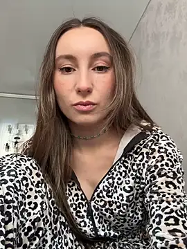 viviandaimond1 online show from October 2, 10:51 am