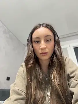 viviandaimond1 online show from April 14, 5:07 pm