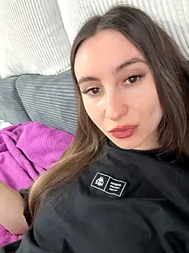 viviandaimond1 online show from November 14, 9:35 am