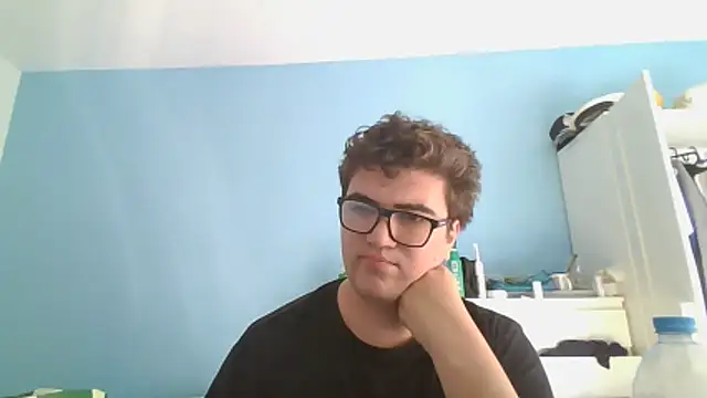 Snapshot of sorolla12 chatting on December 15, 12:22 pm sorolla12 online show from December 15, 12:22 pm