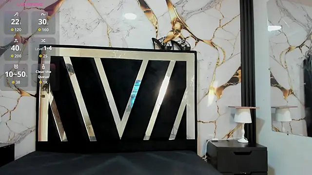 Snapshot of KarinaSimonz chatting on December 17, 7:52 pm KarinaSimonz online show from December 17, 7:52 pm