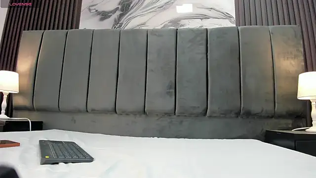 KarinaSimonz online show from April 17, 7:49 pm