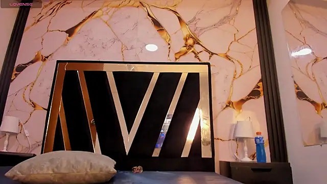 KarinaSimonz online show from January 14, 8:01 pm