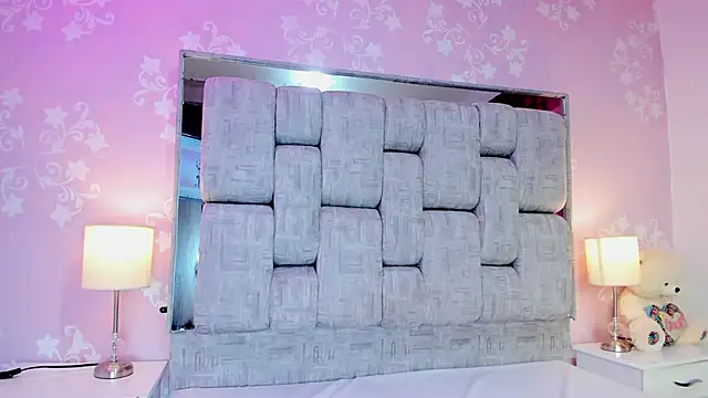 KarinaSimonz online show from March 6, 2:28 am