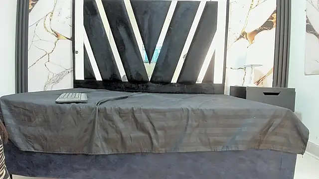 Snapshot of KarinaSimonz chatting on October 4, 7:37 pm KarinaSimonz online show from October 4, 7:37 pm