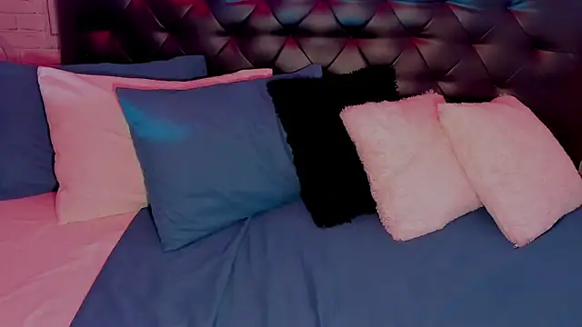  Chartlotte online show from March 13, 9:05 pm