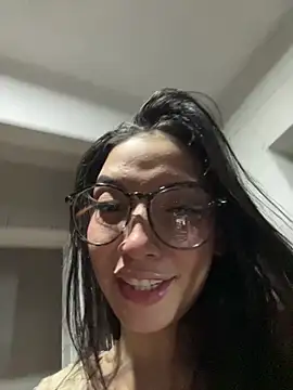  Chartlotte online show from October 4, 2:13 am