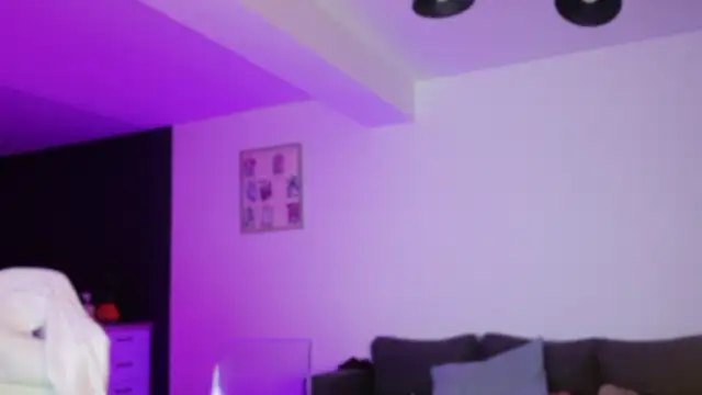 Lorennameliyy online show from December 22, 8:20 pm