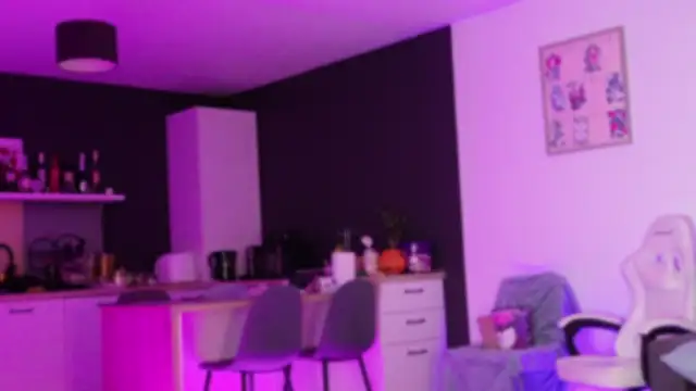 Lorennameliyy online show from December 21, 5:20 am