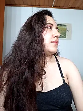 Emi chik online show from November 6, 11:58 am