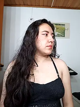 Emi chik online show from January 14, 10:41 am