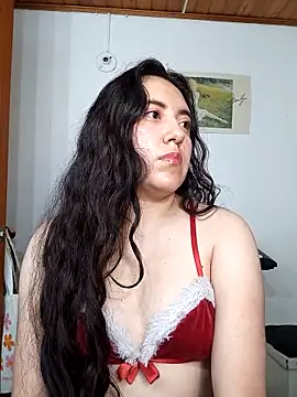 Emi chik online show from December 21, 9:33 am