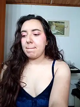 Emi chik online show from September 19, 10:41 am