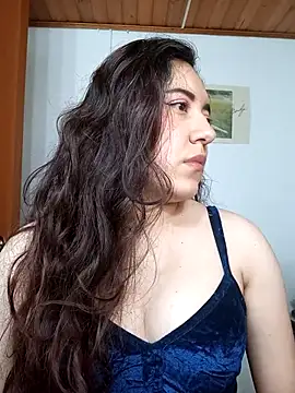 Emi chik online show from October 29, 11:31 am