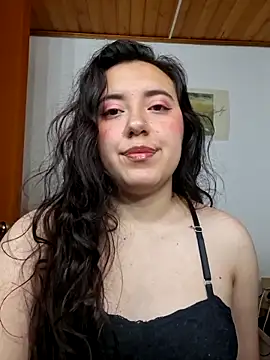 Emi chik online show from March 19, 11:21 am