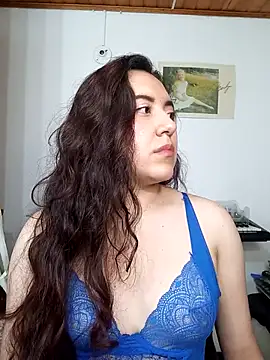 Emi chik online show from September 20, 10:42 am