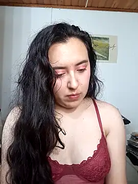 Emi chik online show from November 30, 9:32 am