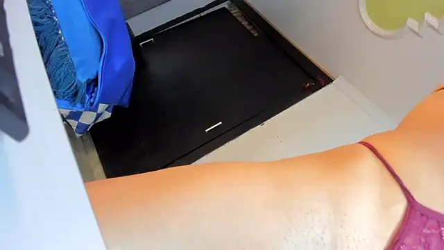 Eyleen Santos online show from March 17, 8:56 pm