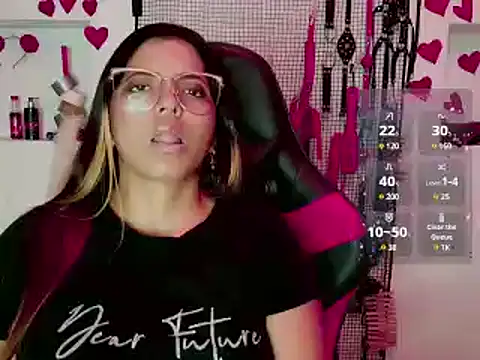 Snapshot of Megaan_Greey chatting on March 16, 9:58 pm Megaan Greey online show from March 16, 9:58 pm