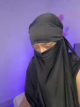 Sweet hot mia online show from May 18, 2:44 pm
