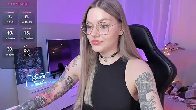 Marta May  online show from September 26, 4:03 pm