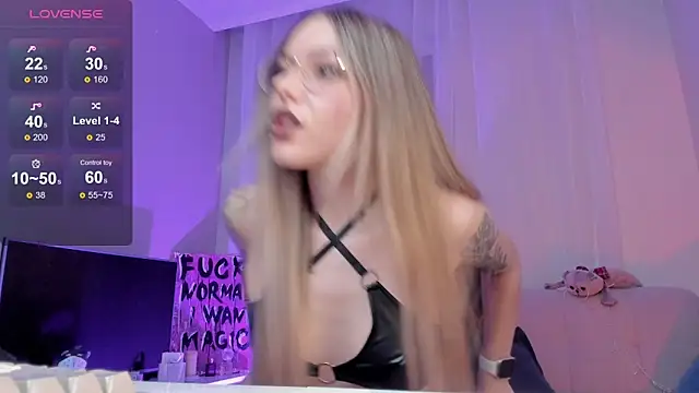 Marta May  online show from October 13, 3:46 pm