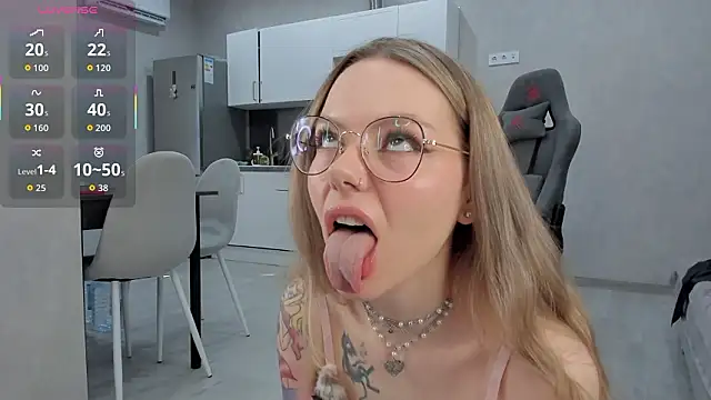 Marta May  online show from March 15, 11:06 am