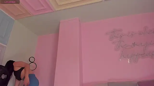 KatieNolan 1 online show from March 30, 6:42 pm