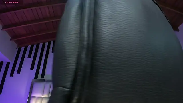 KatieNolan 1 online show from November 14, 8:12 pm