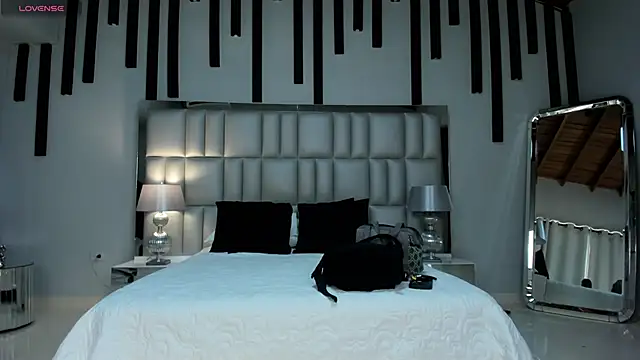 KatieNolan 1 online show from November 15, 6:23 pm