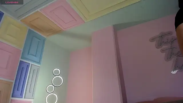 KatieNolan 1 online show from February 5, 7:21 pm