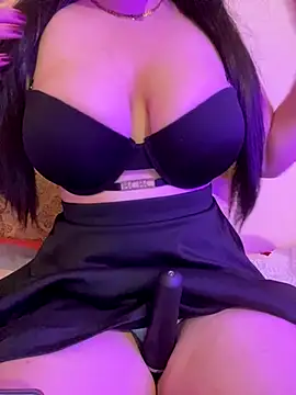 Cameelia online show from November 5, 5:16 pm