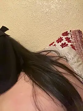 Cameelia online show from November 23, 10:03 am