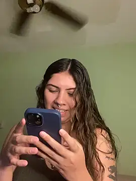 Argentiiniita online show from March 7, 8:47 pm