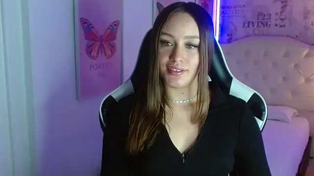 Snapshot of Ivyy_Crystal chatting on February 27, 9:04 pm Ivyy Crystal online show from February 27, 9:04 pm