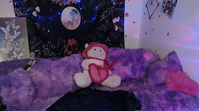 Emillyy m online show from January 15, 3:54 am