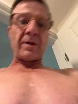 Snapshot of Chrisyyc69eqt chatting on February 24, 7:15 pm Chrisyyc69eqt online show from February 24, 7:15 pm